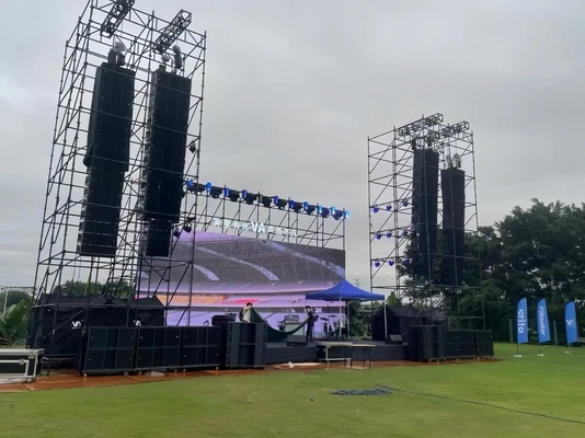 Naadloos splitsen 3.91mm Pixel Pitch Outdoor LED-scherm voor verhuur van schermen 560g