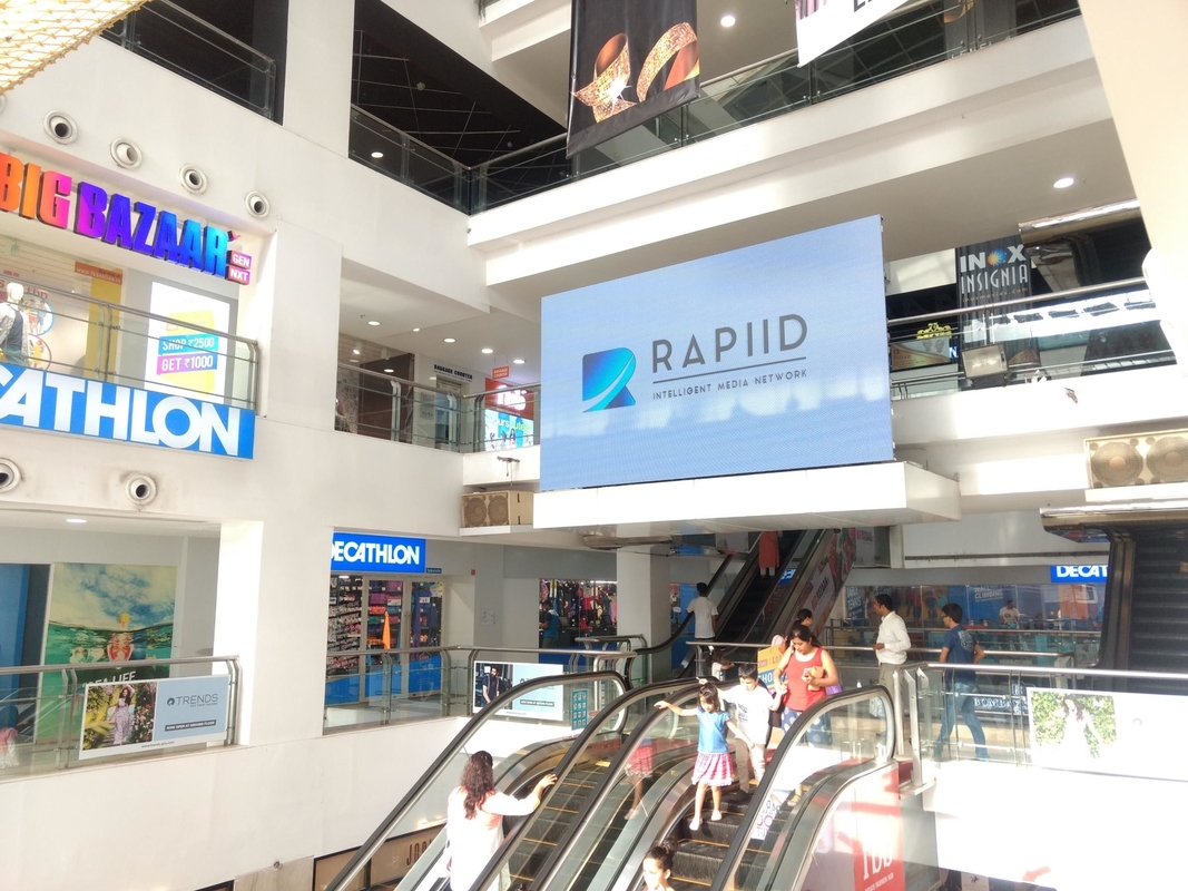 P3 Indoor LED Display Ultra Slim HD Video Wall voor Conferentie Informatiebord